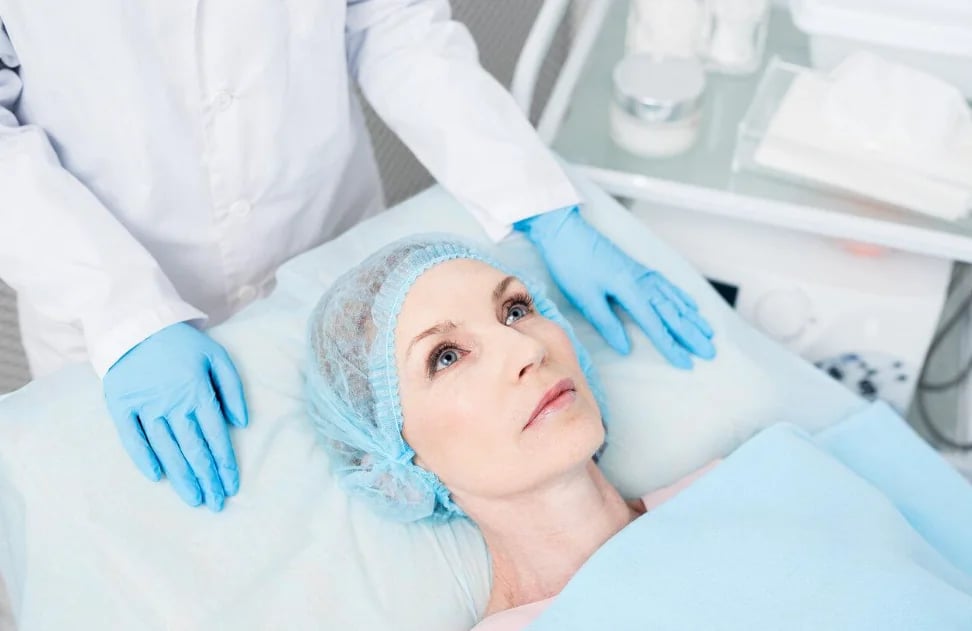 Dr. Hardik Doshi Blog | Local Anesthesia vs. General for Facial Procedures: How Dr. Doshi Decides